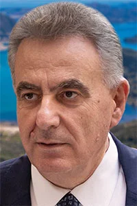 Αθανάσιος Καββαδάς Αθανάσιος Καββαδάς
