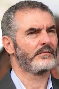 Μανόλης Χνάρης